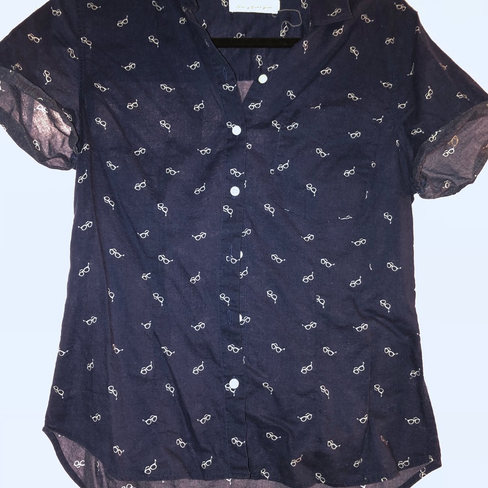 Women’s Button Up